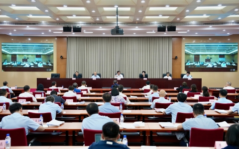 農(nóng)業(yè)農(nóng)村部召開全國種業(yè)振興推進(jìn)會(huì)強(qiáng)調(diào) 奮力推動(dòng)種業(yè)振興取得突破性進(jìn)展 為加快建設(shè)農(nóng)業(yè)強(qiáng)國提供有力支撐